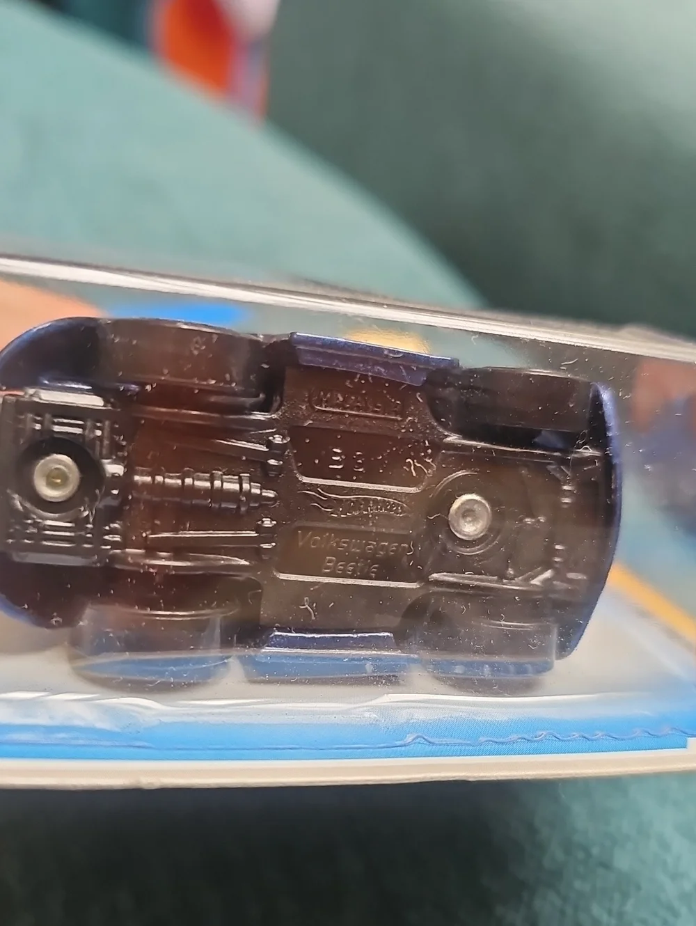 Hot Wheels Volkswagen Beetle 2010 HW Premiere Blue & White